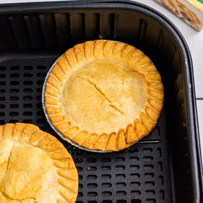 How long to cook banquet pot pie in air fryer