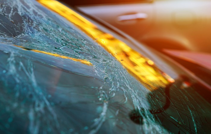 Windshield iseecars blackley julie How much does it cost to fix a chipped windshield