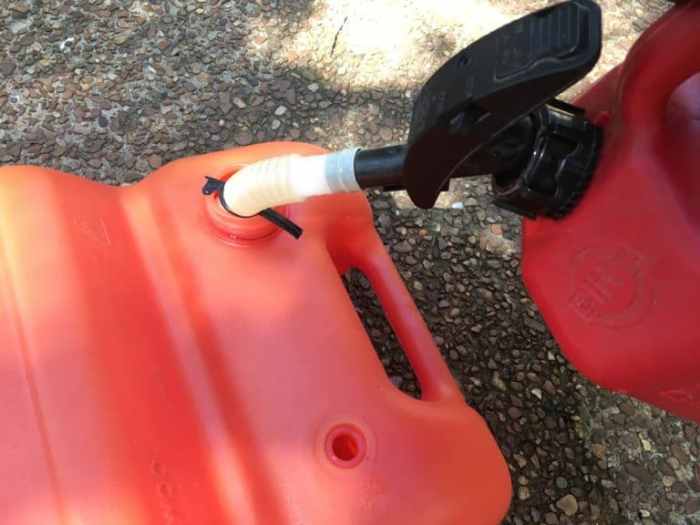 How to clean out a gas tank