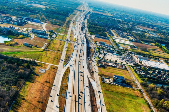 How long would it take to drive across texas