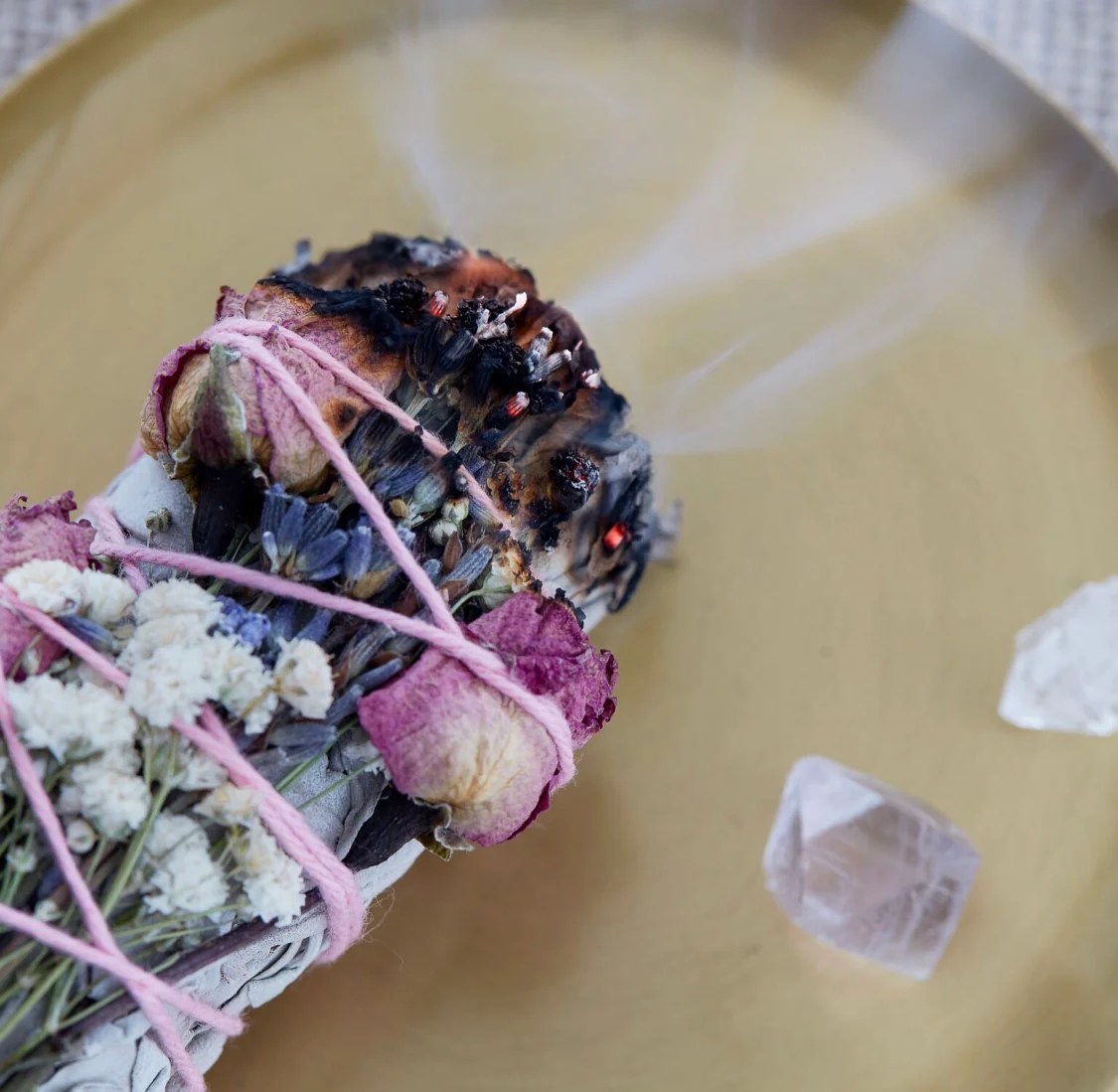How to cleanse and charge crystals