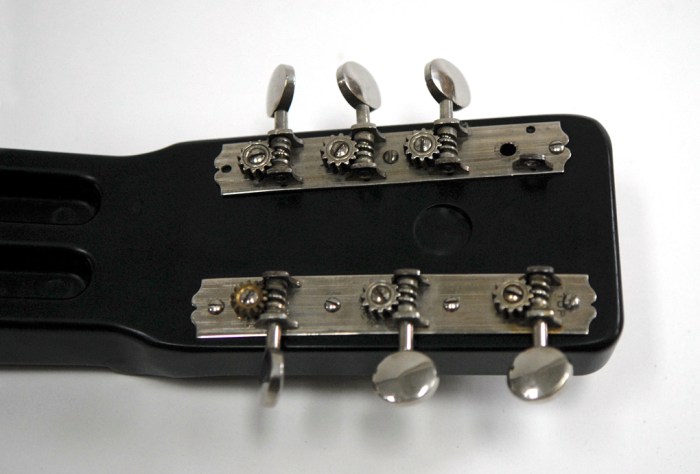 How to replace kluson tuner buttons