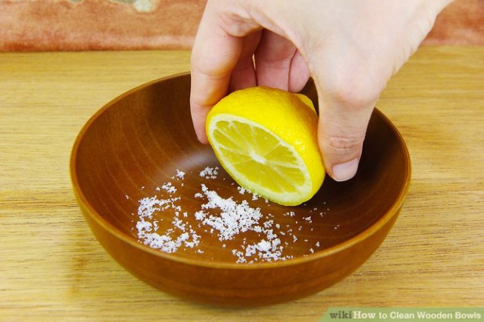 How to clean the bowl