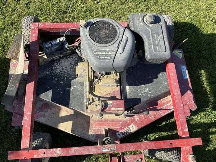 How to remove swisher 60 blades