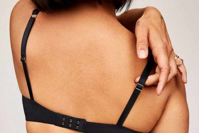 Straps tighten Straps tighten