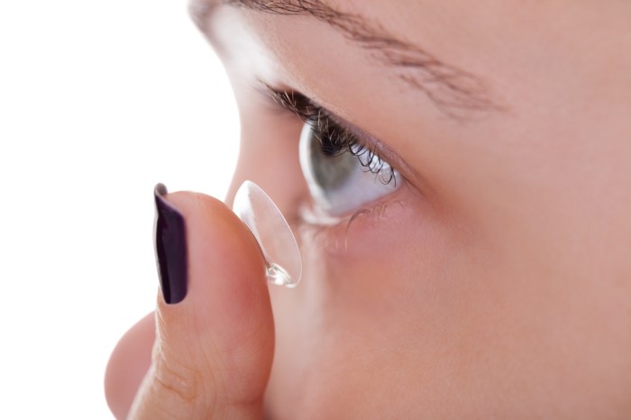 How old do you have to be for contacts
