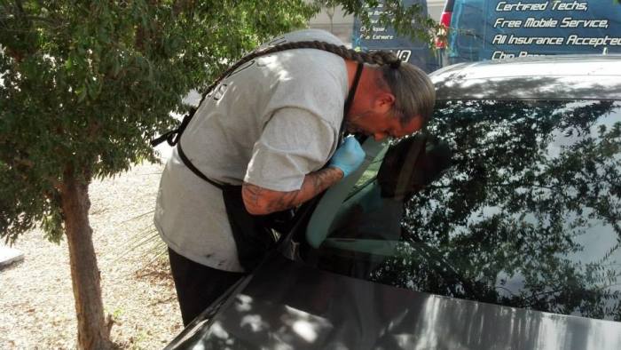 How much does it cost to fix a chipped windshield